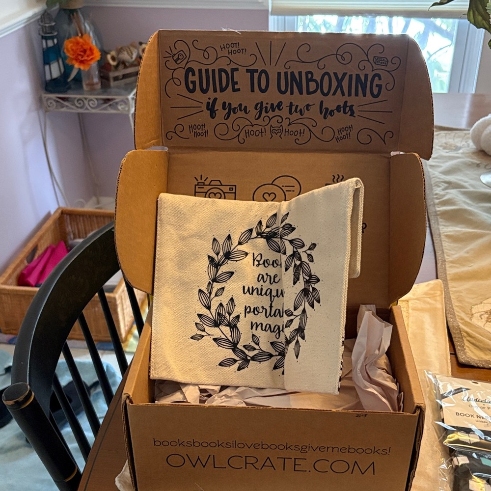 Wonderland book box